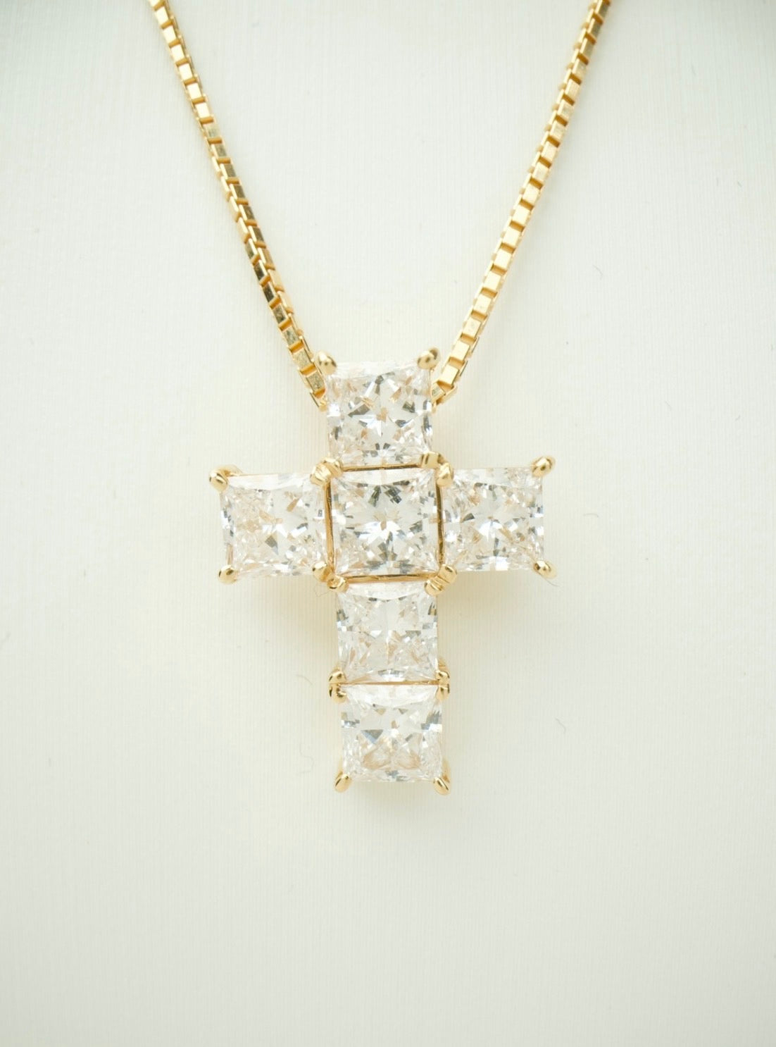 クロスペンダントK18 2.46ct 50cm