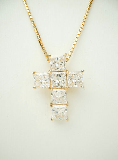 クロスペンダントK18 2.46ct 50cm