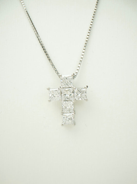 クロスペンダント　PT9501850 1.03ct  50cm