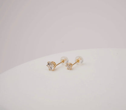 イヤリング　 K18  0.2ct ×2